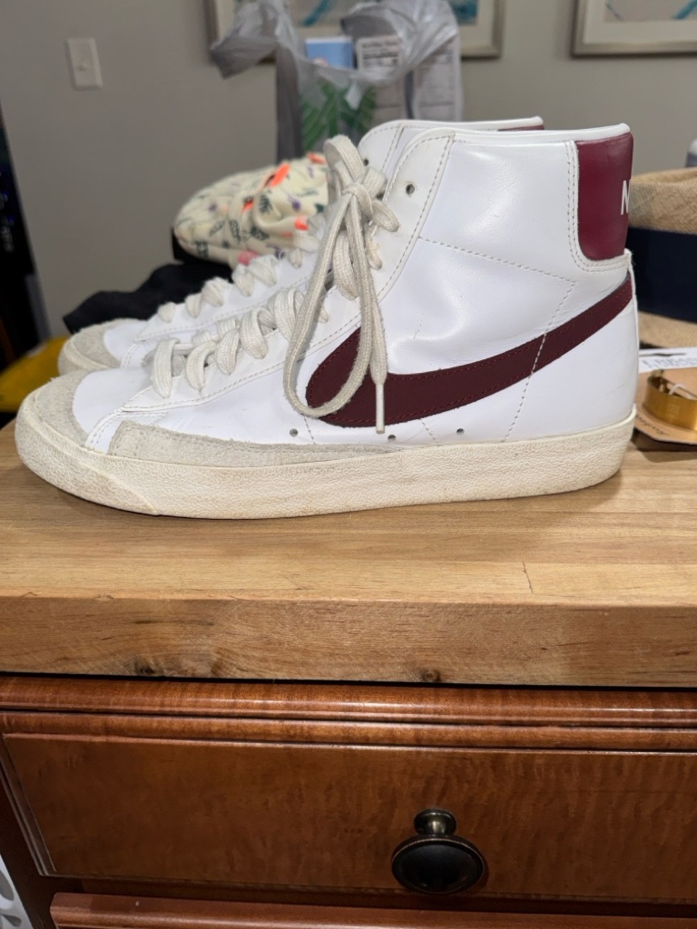 Nike Blazer Mid ‘77 Vintage ‘White Dark Beetroot’ Shoes